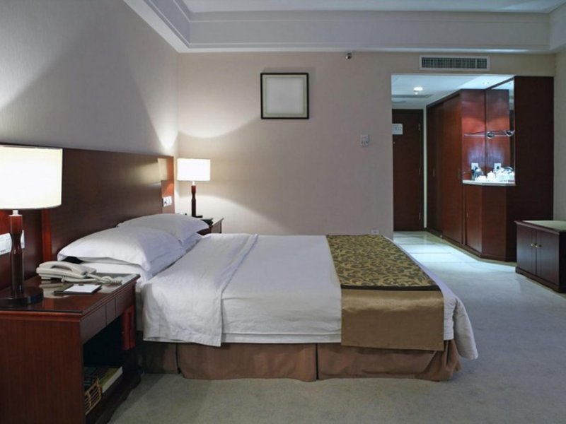 dal travel Gq Hotel & Club