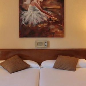 Hotel Vernisa cazare Xativa