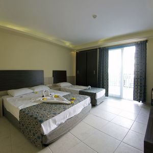 Hotel Arabella World Hotel cazare Antalya City