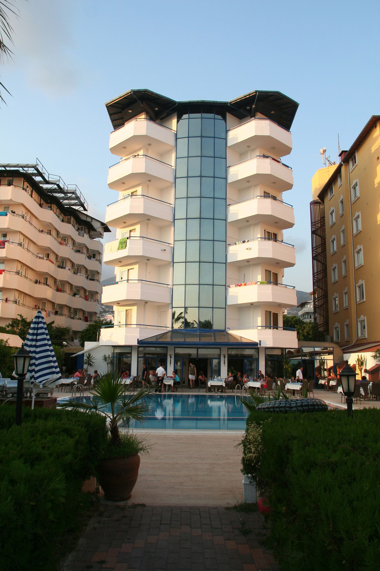 Hotel Elysee Beach Hotel