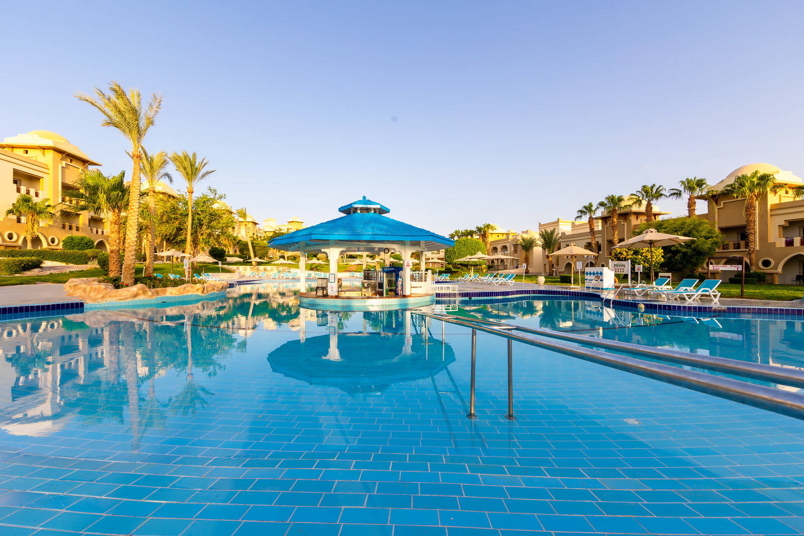 Serenity Sky Arc Resort - Sahl Hasheesh