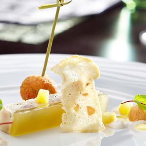 Hotel Langshott Manor cazare Horley