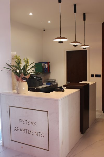 dal travel Petsas Apartments