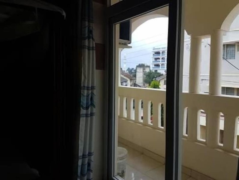 Hotel Solomon's Castle Hotel