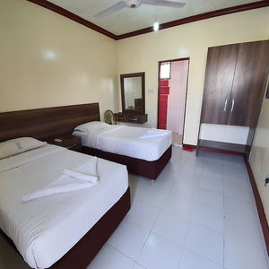 Hotel Prestige Holiday Resorts cazare Mombasa