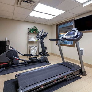 Hotel Comfort Inn & Suites Geneva- West Chicago cazare Geneva
