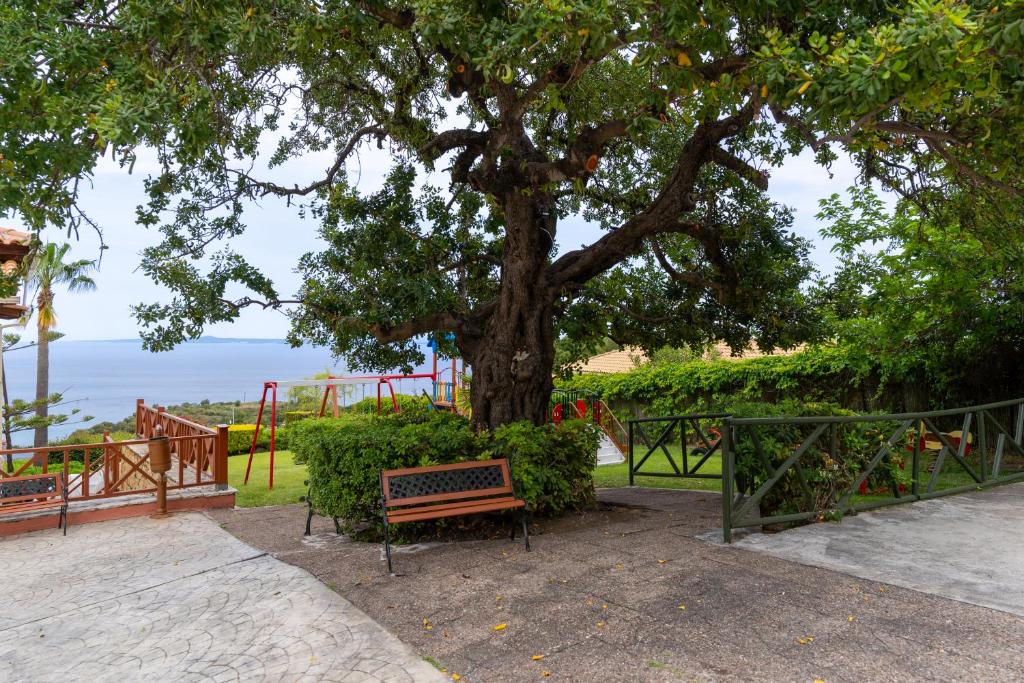 dal travel Sea View Village