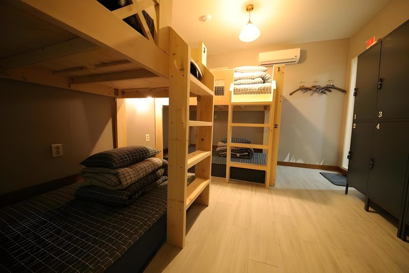 Hotel Stitches Guesthouse