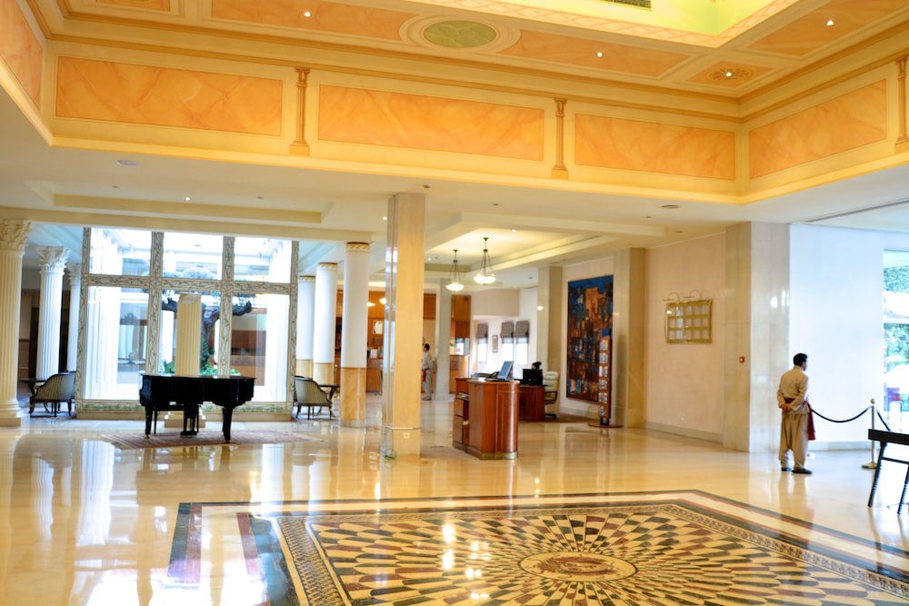 Golden Carthage Hotel & Residence