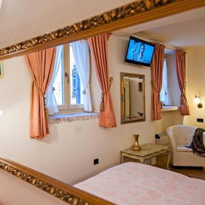 Hotel Studios Antica Porta Sul Mar cazare Rovinj