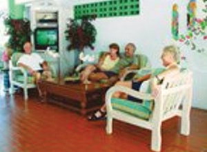 Hotel Pirate's Inn cazare Christ Church