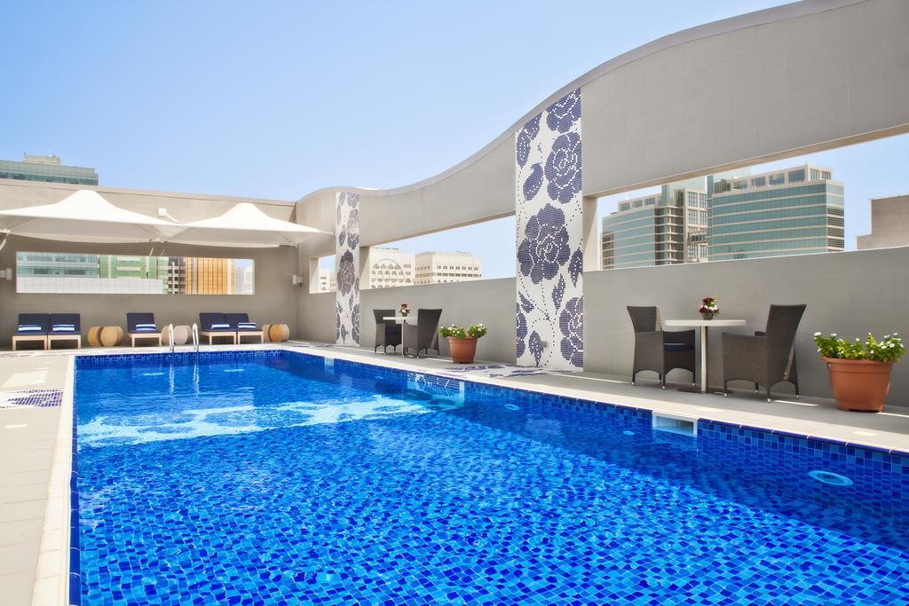Oaks Liwa Executive Suites