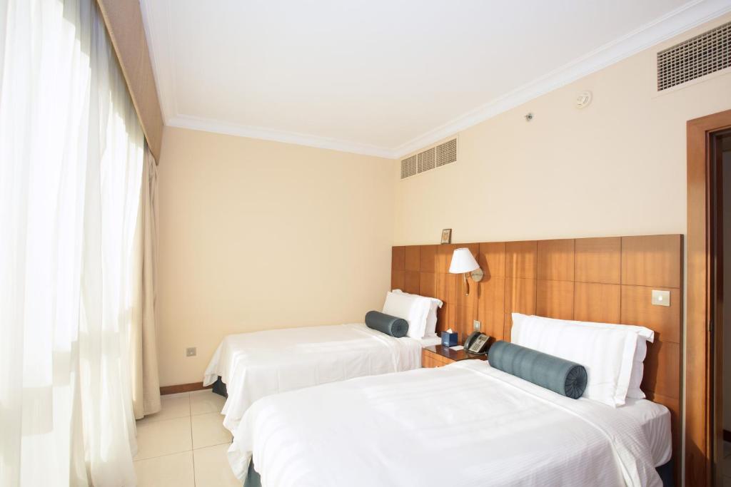 Hotel Al Rawda Arjaan By Rotana, Abu Dhabi