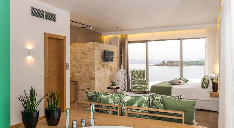 Hotel Kalamaki Luxury Suites