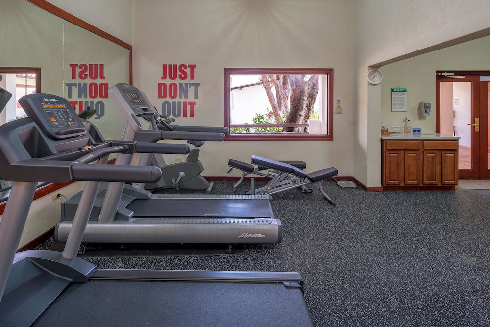 Sugar Cane Club Hotel And Spa