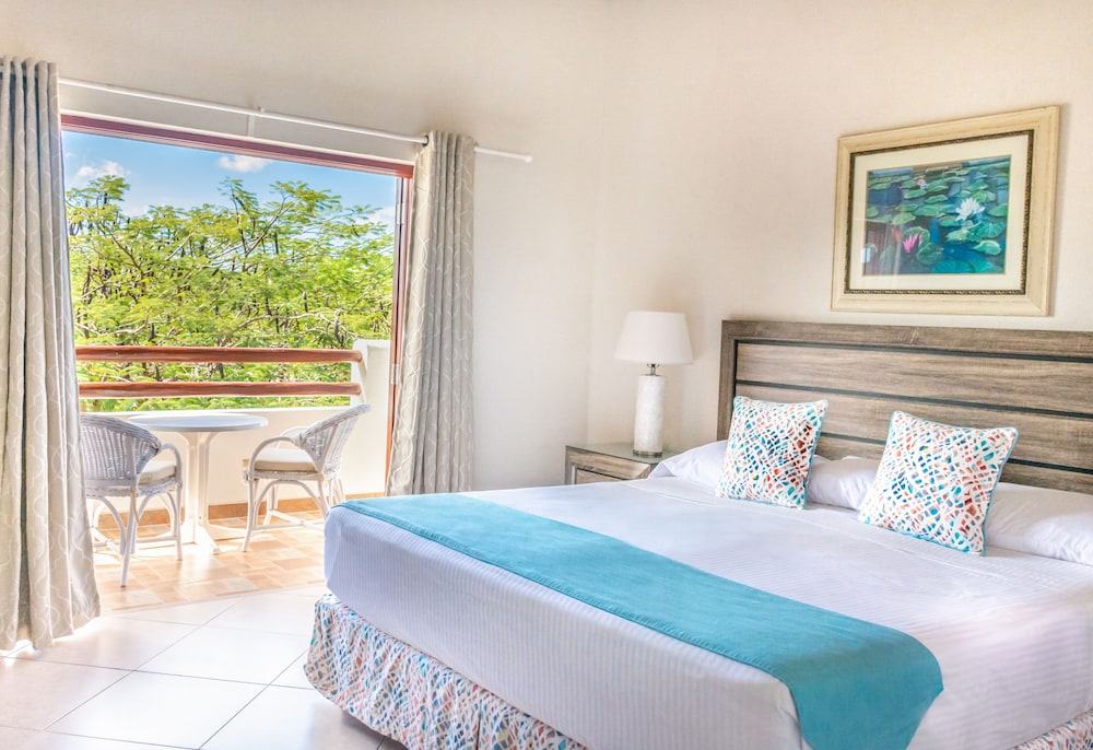 Sugar Cane Club Hotel And Spa