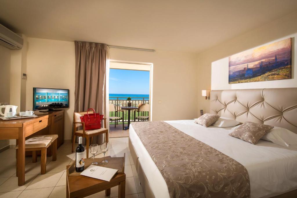 Bella Beach Hotel