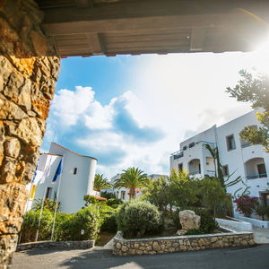 Sejur Hersonissos Village Hotel & Bungalows vacanta Khersonisos