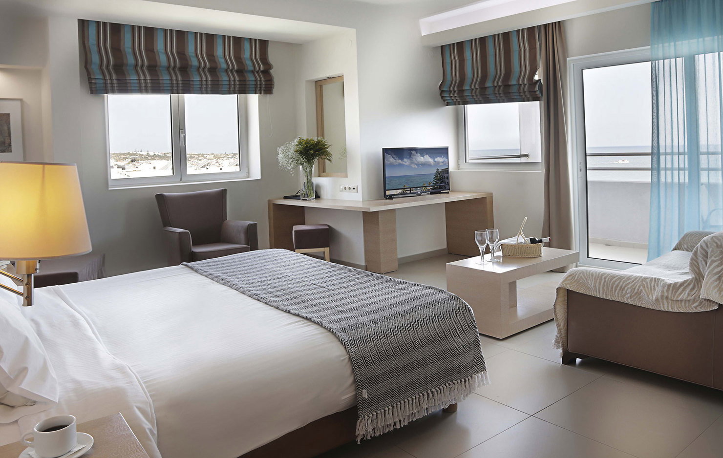 dal travel Glaros Beach Hotel