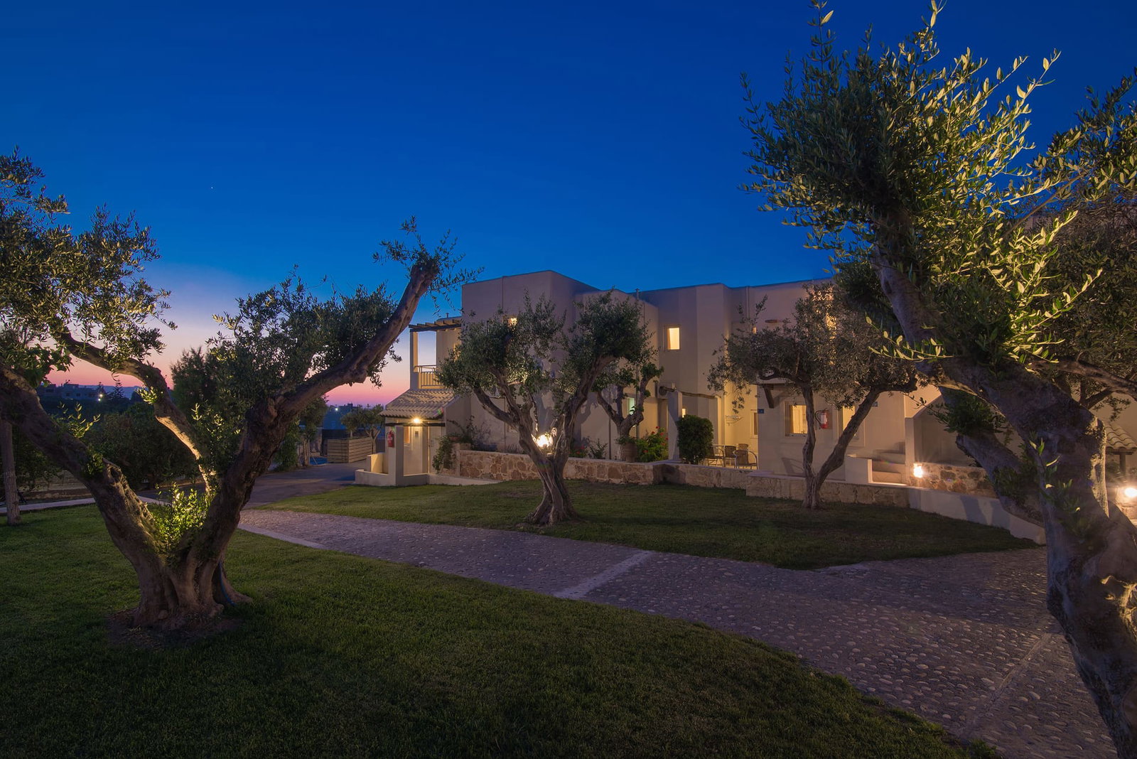 dal travel Ourania Apartments