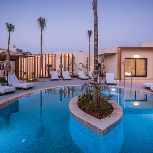 Hotel Noble Hotel & Suites cazare Heraklion