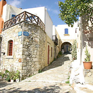 Sejur Arolithos Traditional Cretan Village vacanta Heraklion