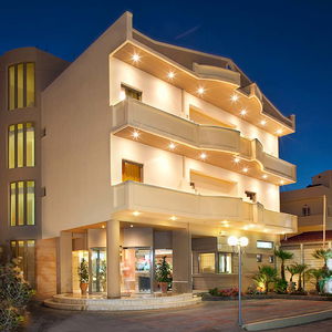 Hotel Neptuno Beach Zeus Hotels cazare Ammoudara
