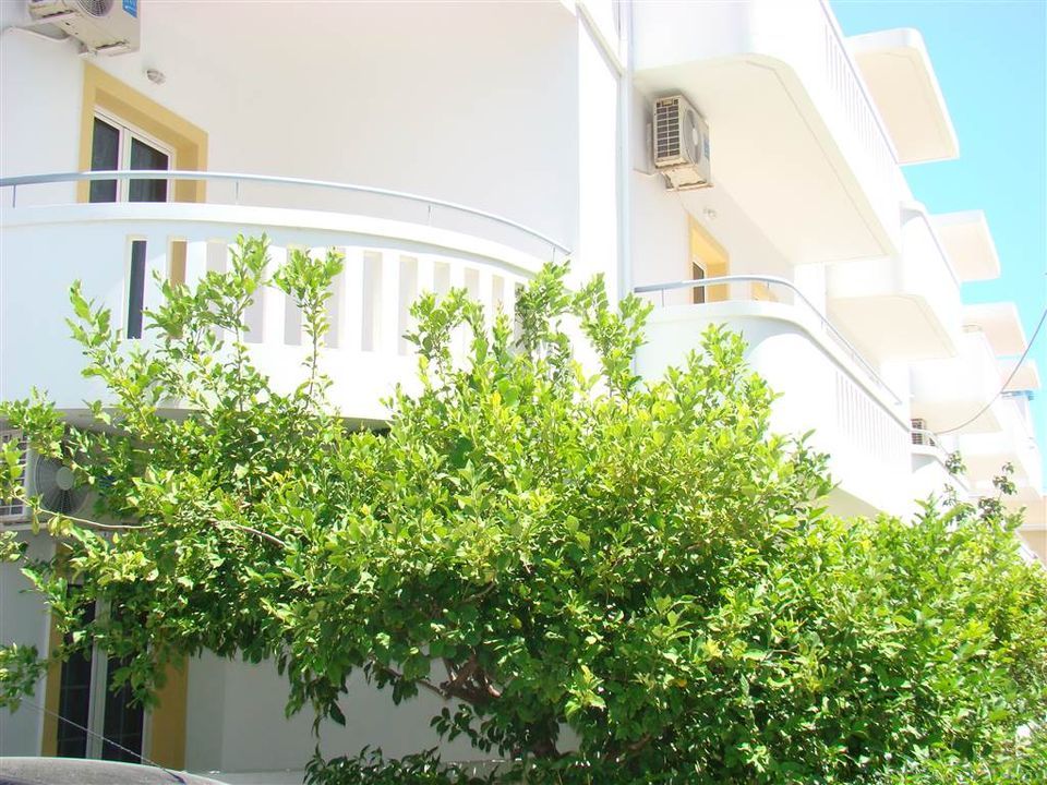 Diamond Apts & Suites