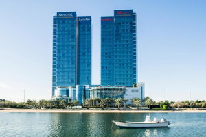 Hotel Novotel Abu Dhabi Gate cazare Abu Dhabi