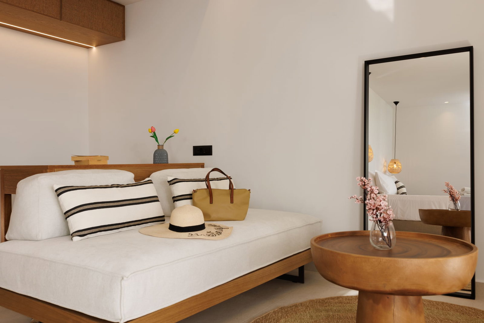 Deos Luxury Suites