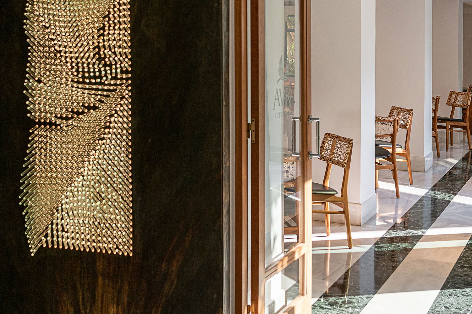 dal travel Avra City Hotel