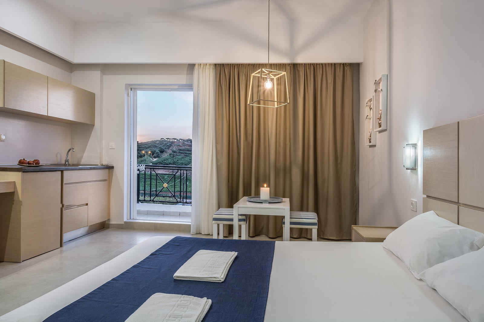 Sea View Hotel & Apartments