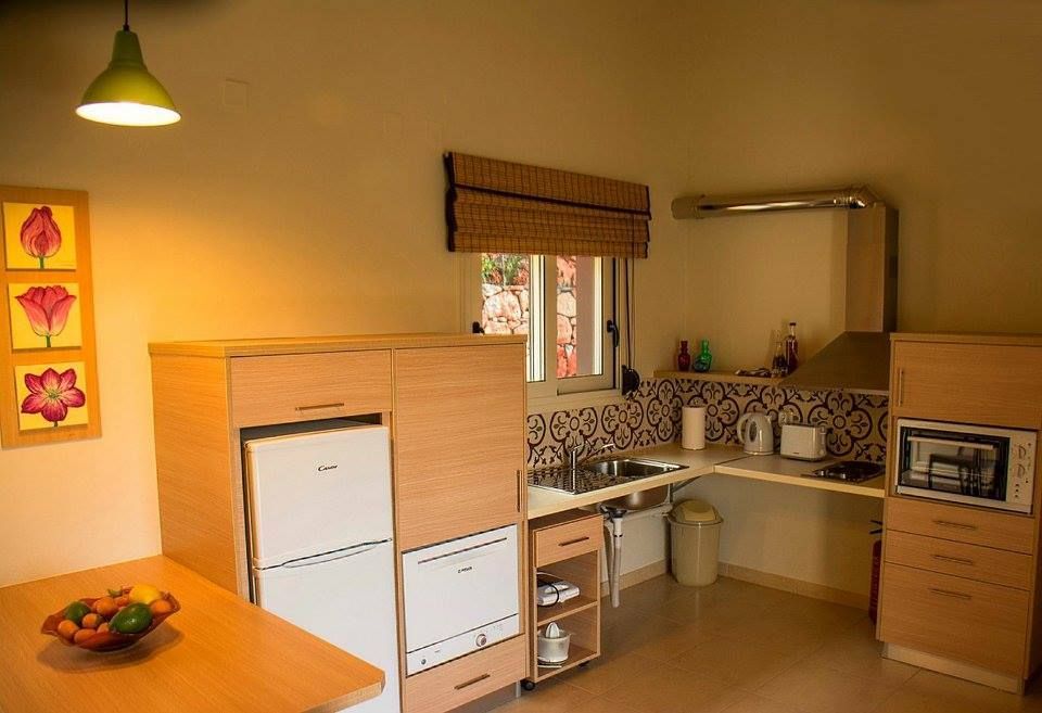 Hotel Aksos Suites Accessible Accommodation