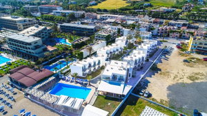 Hotel Adele Beach cazare Adelianos Kampos