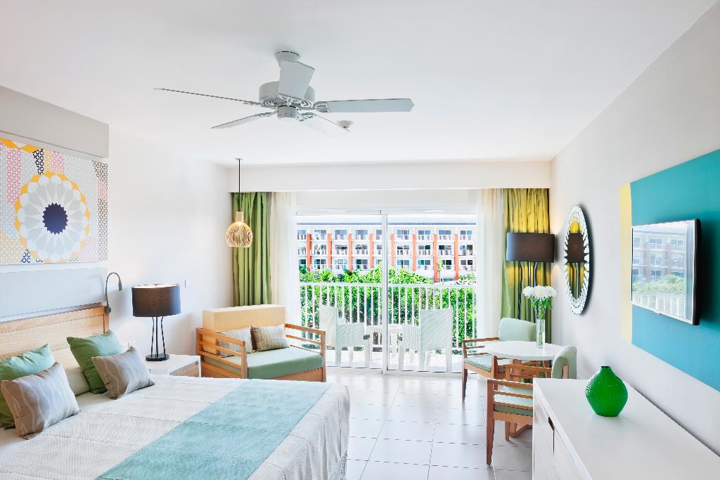 Hotel Ocean Vista Azul