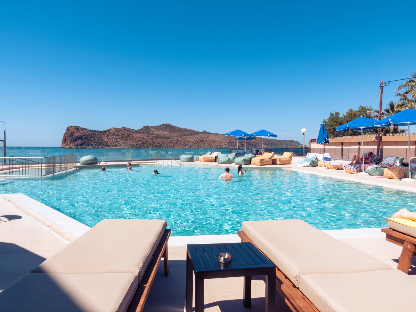 dal travel Chrispy Beach Resort