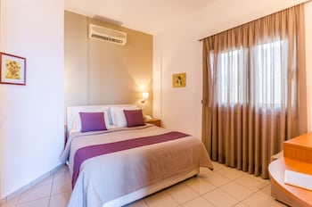 Pela Mare Hotel