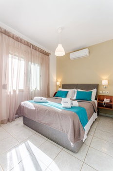 Pela Mare Hotel