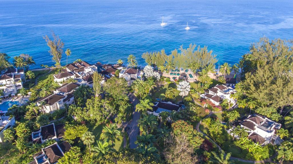 Hotel Coral Reef Club