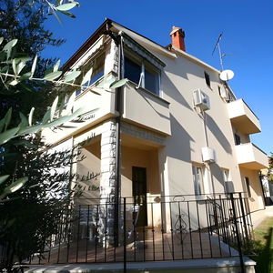 Hotel Apartments Nono cazare Porec