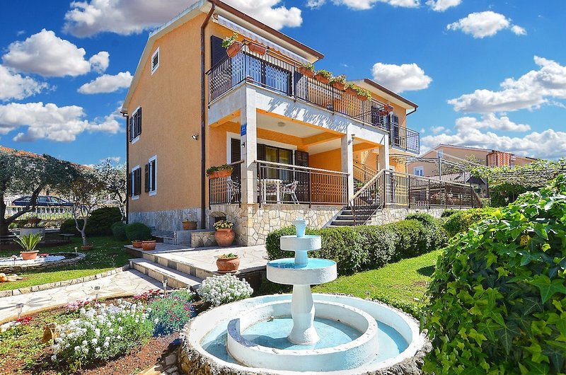 Hotel Apartments Maria 1021