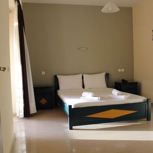 Hotel Adonis Hotel & Apartments cazare Mytikas