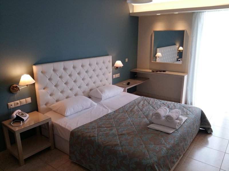 Hotel Viaros