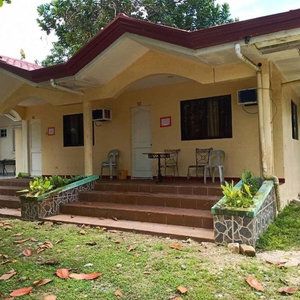 Hotel Reddoorz Plus @ Costa Roca Balamban cazare Balamban
