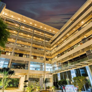 Hotel Copenhagen Main Residences cazare Mandaue City