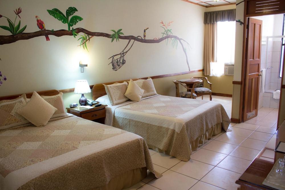 Hotel Adventure Inn
