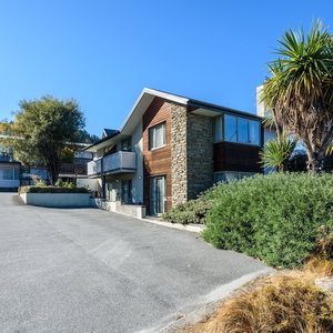 Hotel Queenstown Motel Apartments cazare Queenstown