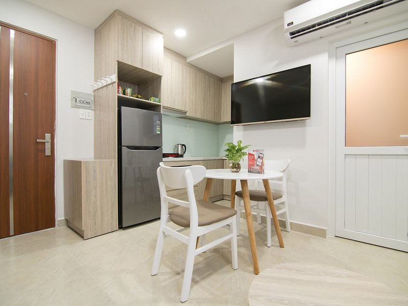 Cherry Hotel And Apartment