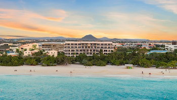 Hotel O Condominium Beachfront Residences