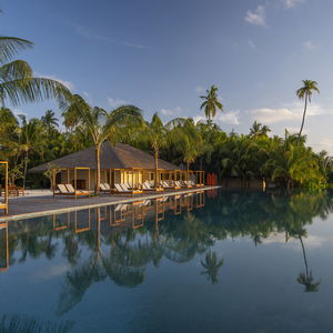 Hotel The Residence Maldives At Dhigurah cazare Maldive